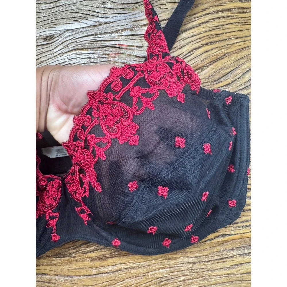 Bali Lace Underwire Bra 38DD Black Red Sheer Embroidered‎ Floral Lingerie